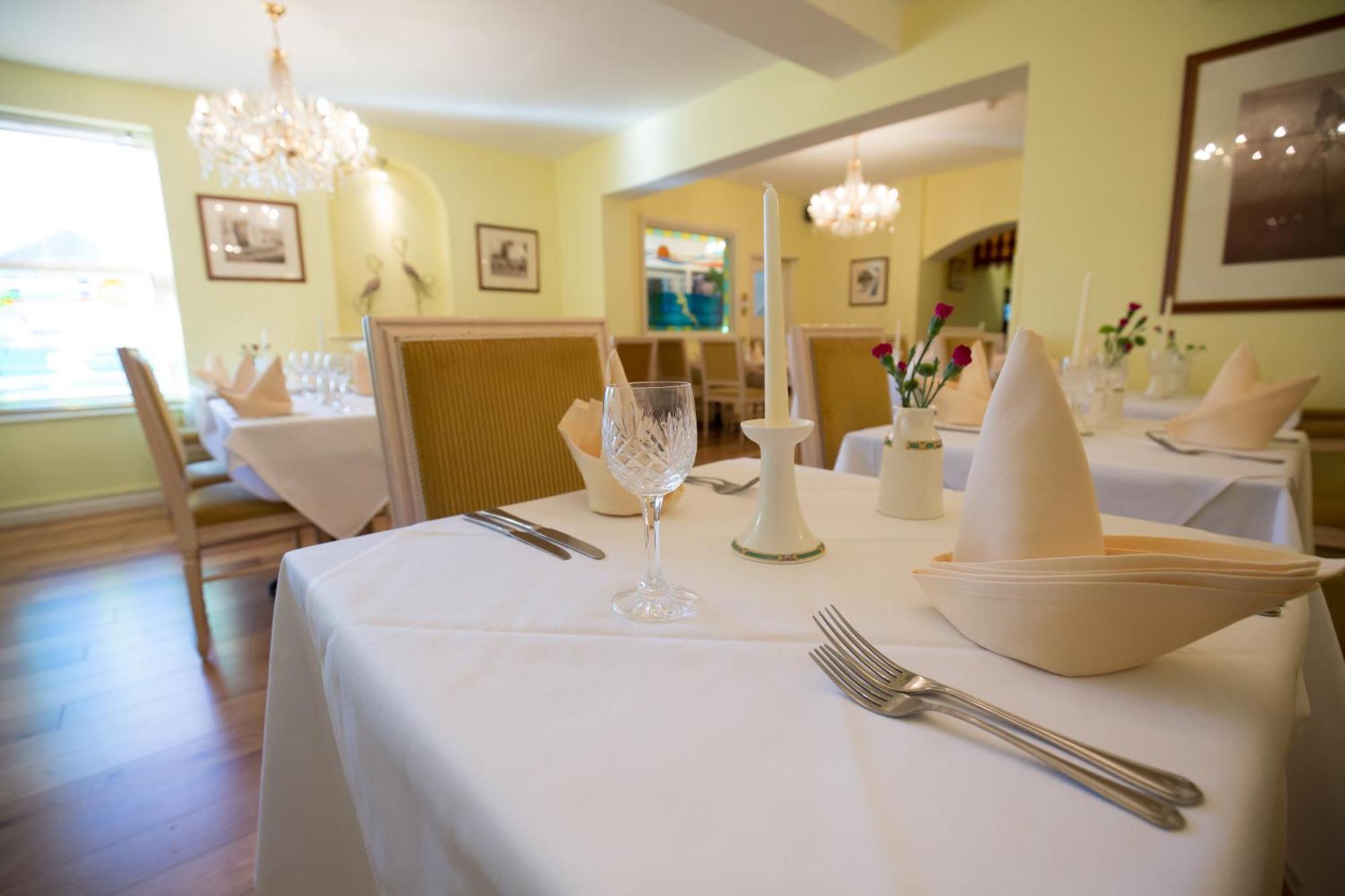 The Peacock Townhouse Hotel Kenilworth - Warwick Esterno foto
