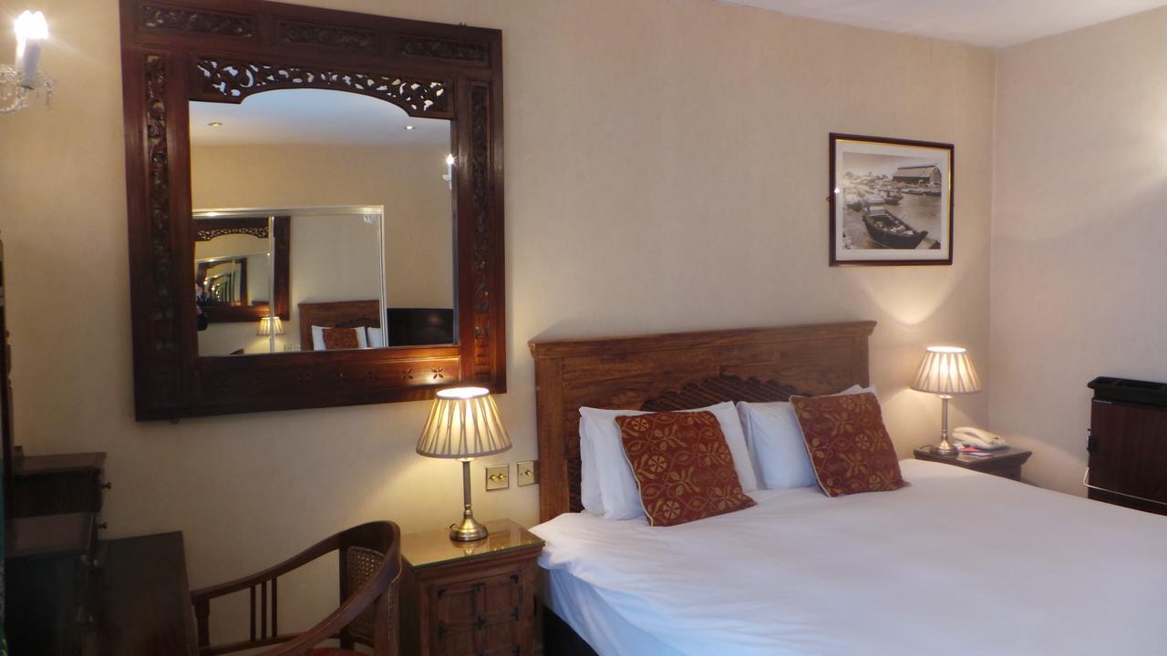 The Peacock Townhouse Hotel Kenilworth - Warwick Esterno foto