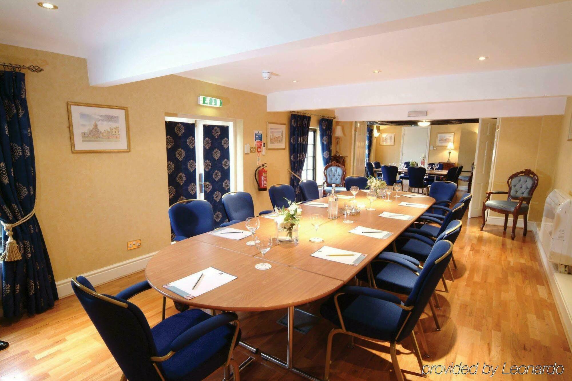 The Peacock Townhouse Hotel Kenilworth - Warwick Affari foto
